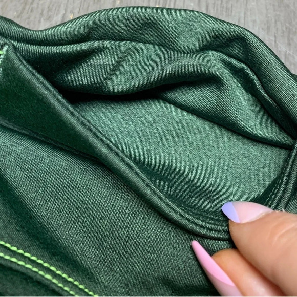 Good American The Dual Life Tonal Green Leggings - Picture 8 of 9